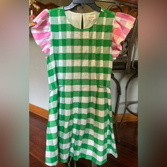 Aura Dresses & Skirts - 💚 Aura Green/White Checkered Dress. Pink Accents & Pockets. Women’s Large. NWOT.